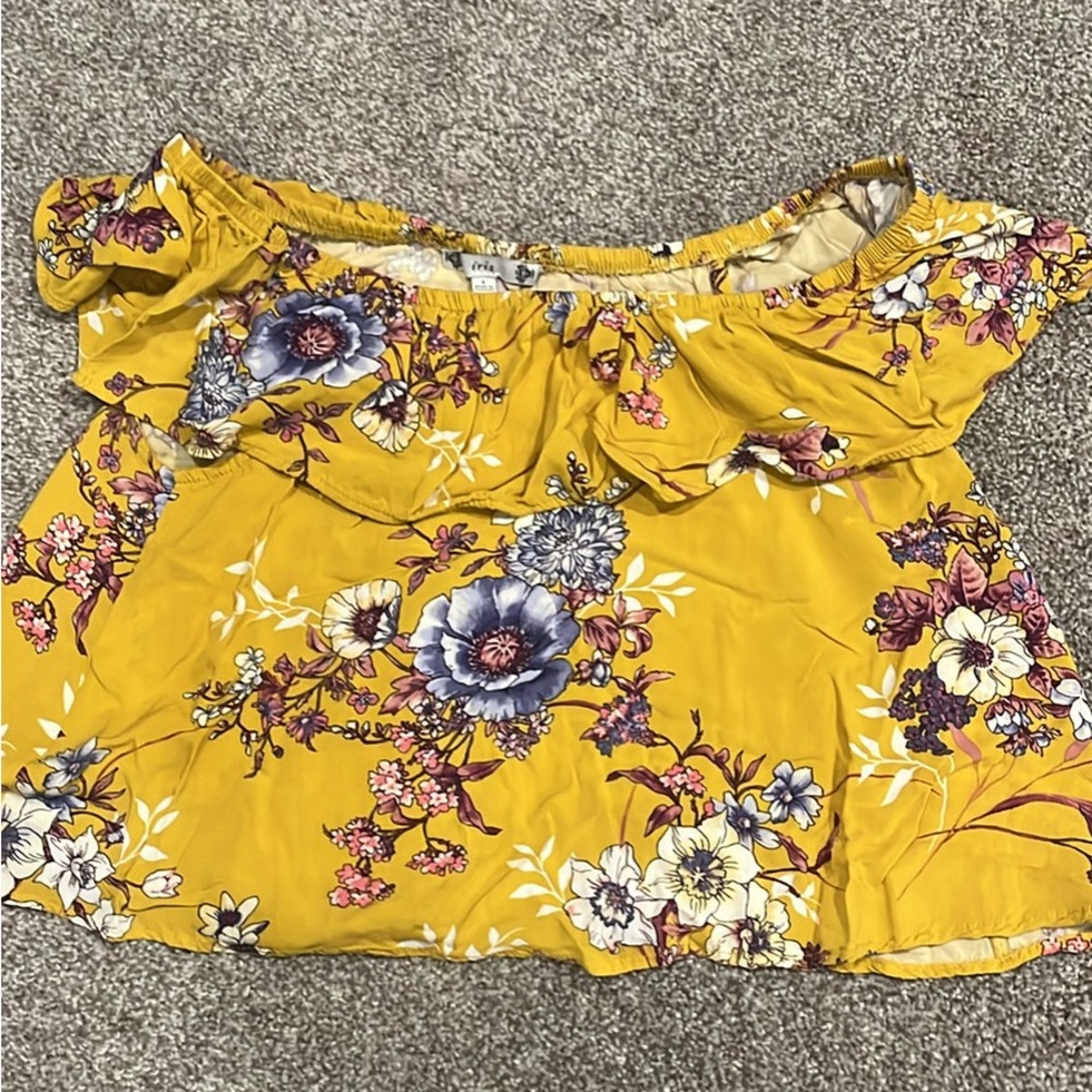Iris Yellow and Blue Flutter Sleeve Crop Blouse
